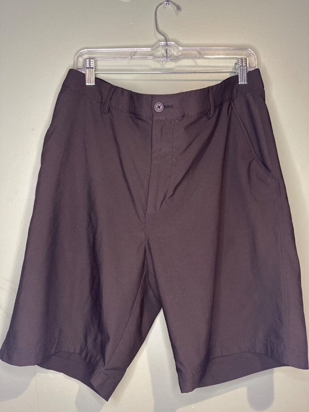 Greg Norman Men’s Size 38 Black Performance Golf Shorts Lightweight Stretch